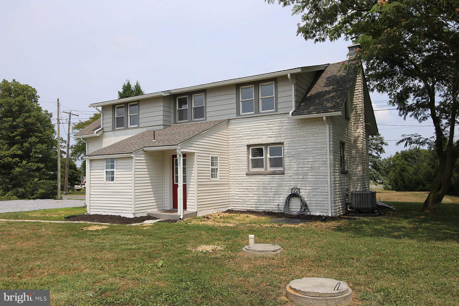 1604 South Colebrook Road Manheim, PA 17545 - Photo 4 of 50