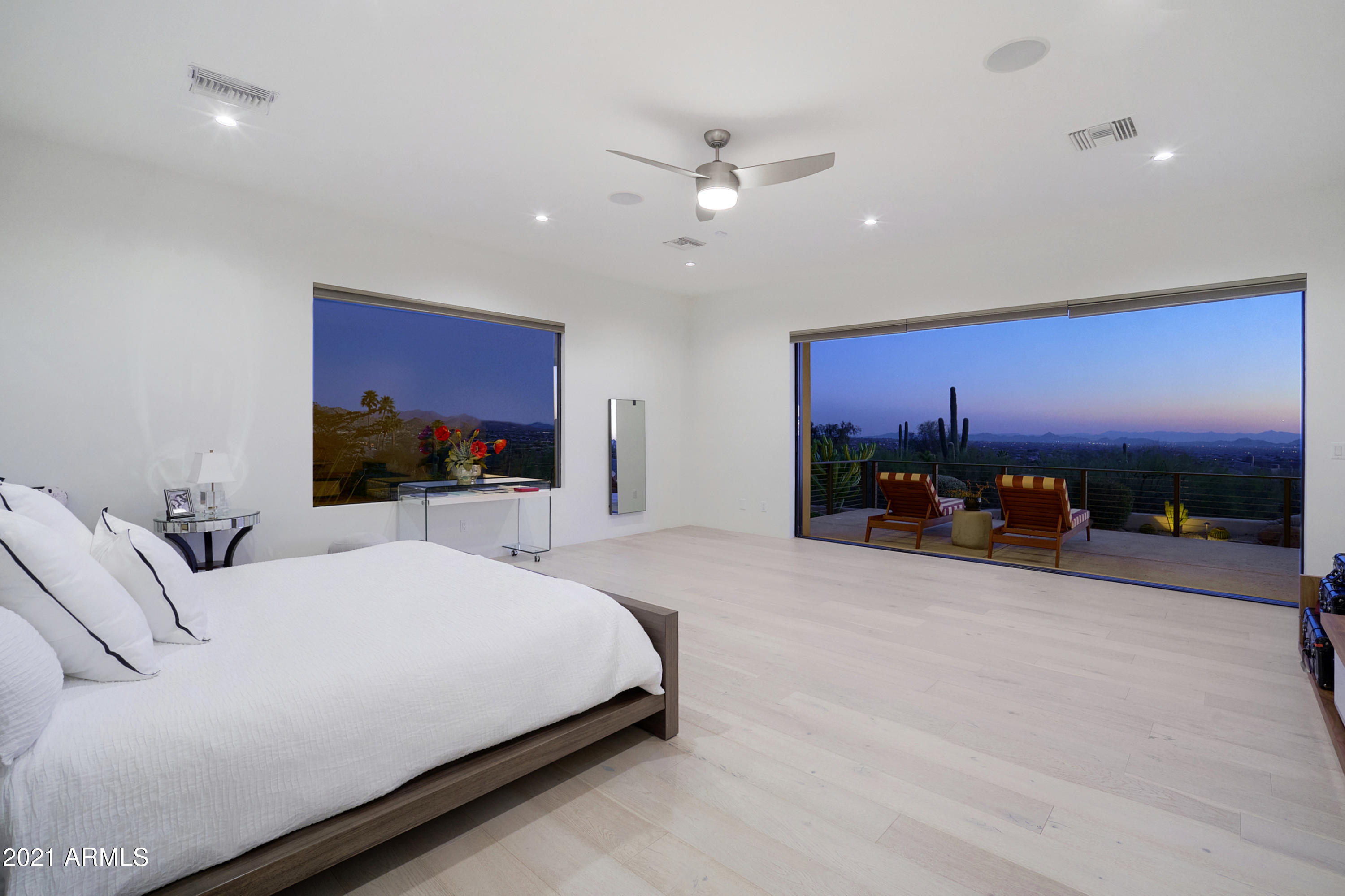 6623 East El Sendero Road Carefree, AZ 85377 - Photo 25 of 52 Master Suite