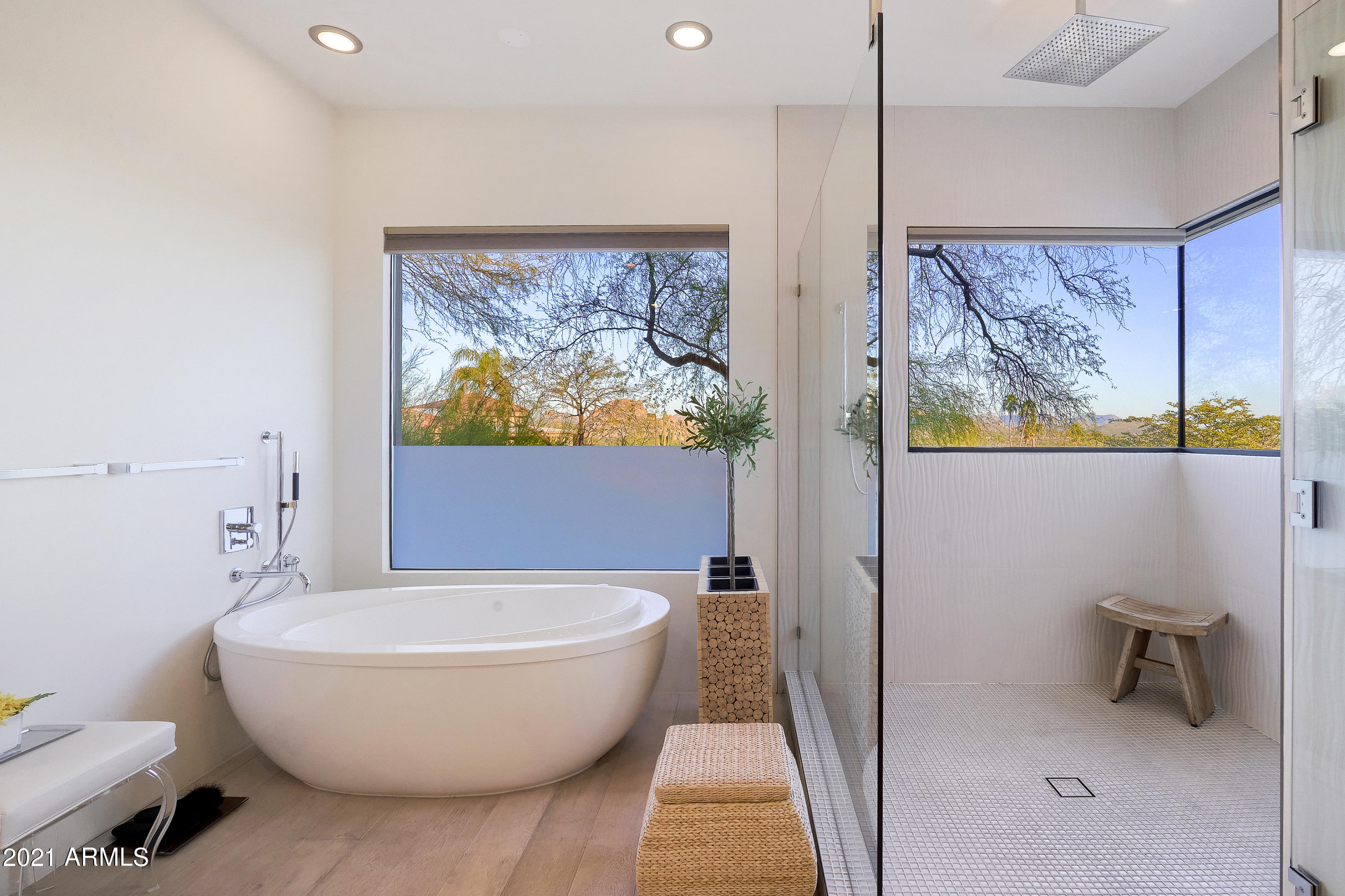 6623 East El Sendero Road Carefree, AZ 85377 - Photo 29 of 52 Master Bath