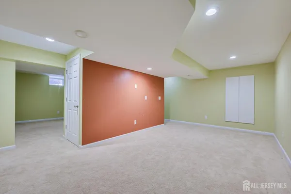 $3,400 | 160 Vasser Drive, Piscataway, NJ 08854