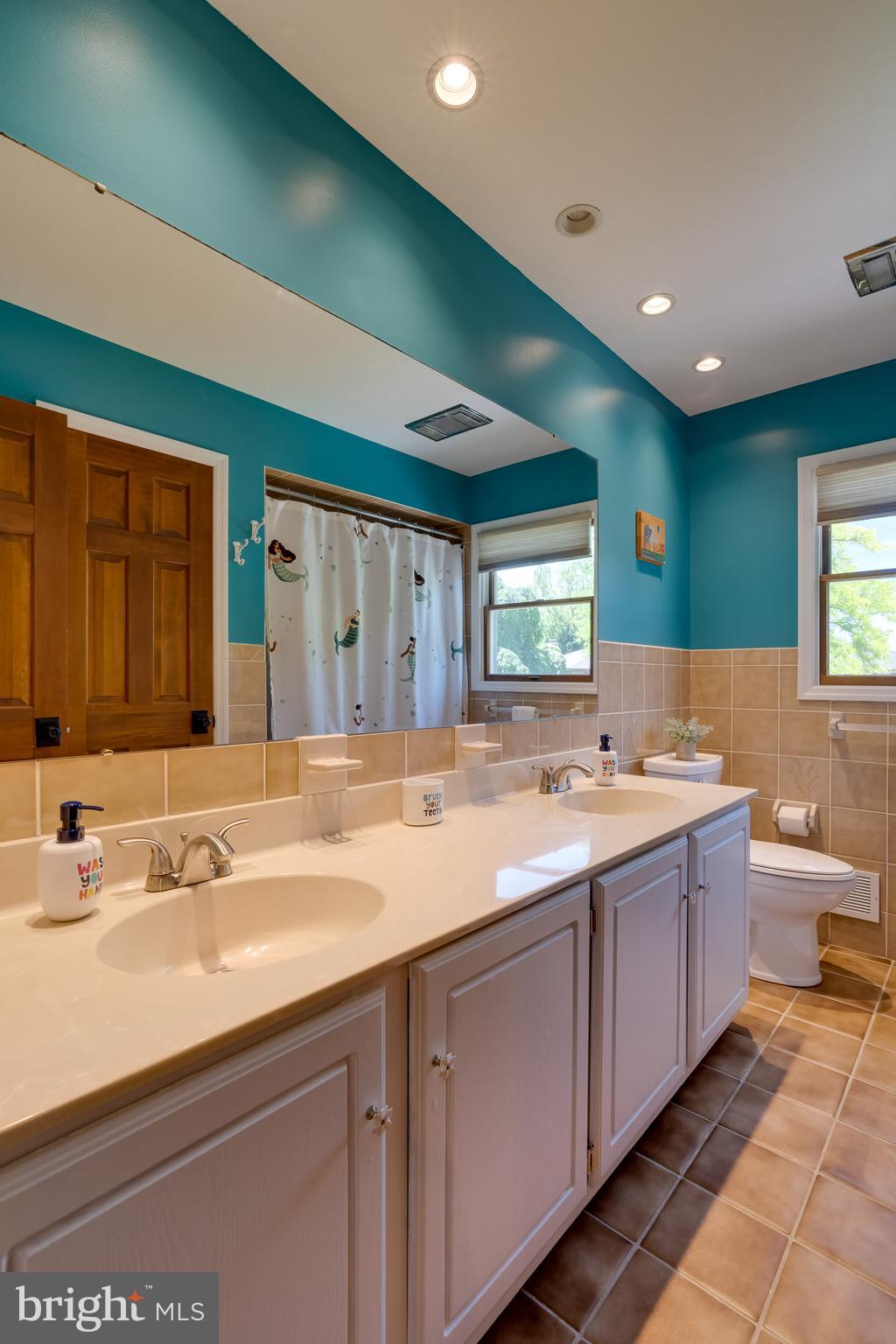 246 Ridgewood Road Easton, PA 18045 - Photo 39 of 56