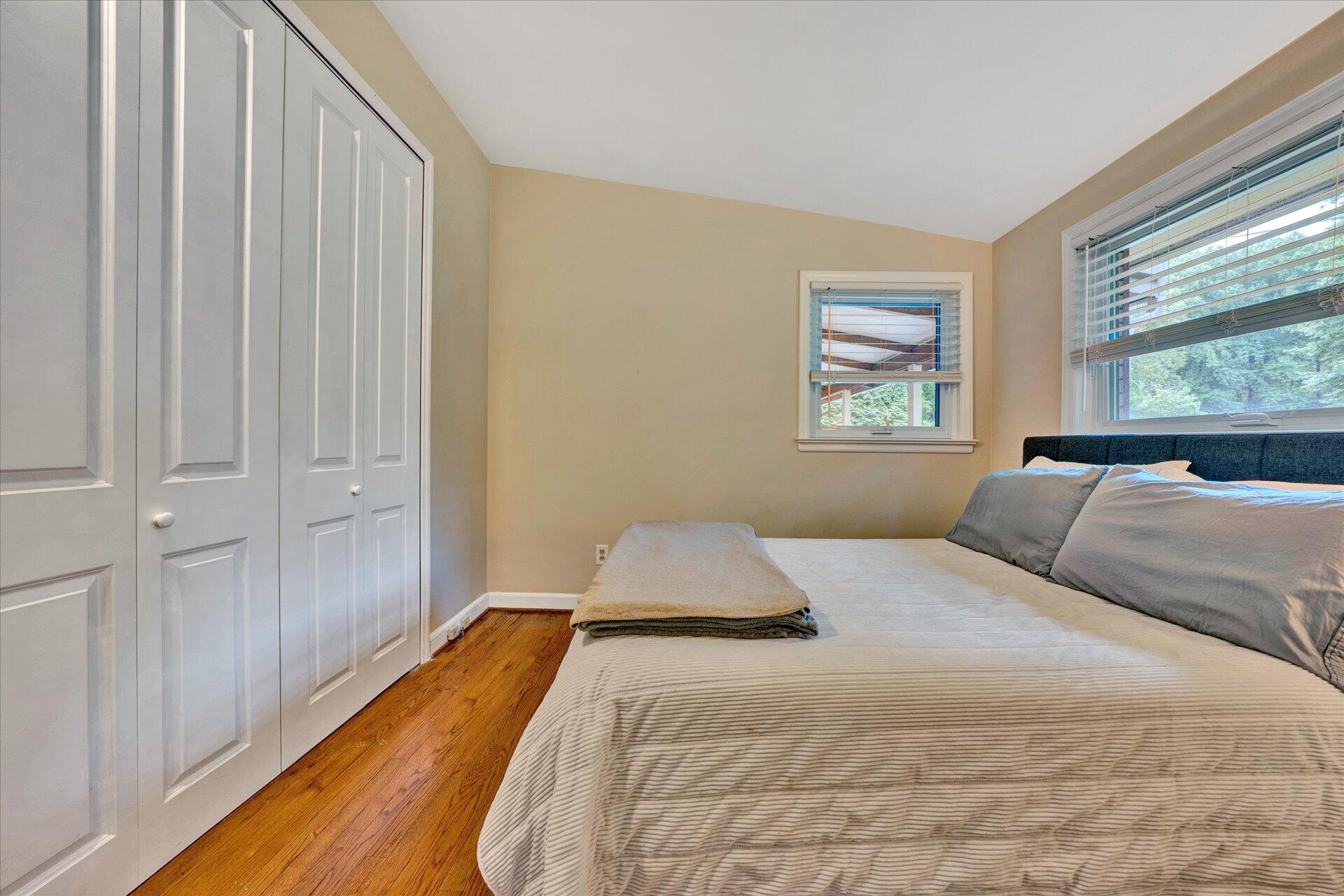 5519 Highfields Road Roanoke, VA 24018 - Photo 29 of 45 Front Right Bedroom-2_5519_Highfields