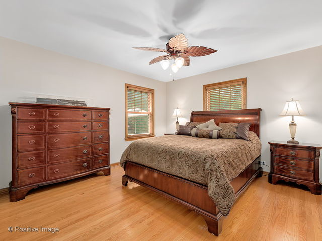 S568 Winfield Road Winfield, IL 60190 - Photo 16 of 30