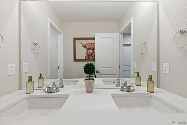 $800,000 | 8103 Ralston Creek Avenue, Littleton, CO 80125