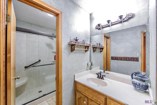 $399,000 | 250 Rue De Beauville, Napoleonville, LA 70390