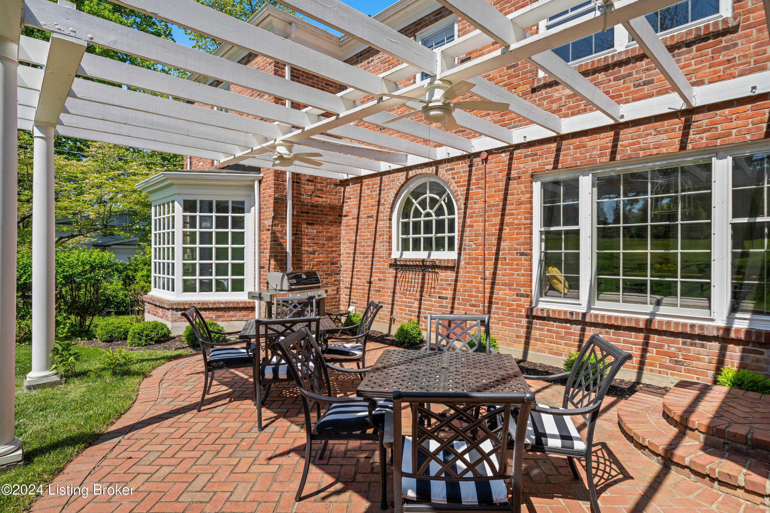 6214 Innes Trace Road Louisville, KY 40222 - Photo 48 of 55 6214-Innes-Trace-Rd_065