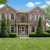 $5,200 | 945 South Vine Street, Hinsdale, IL 60521