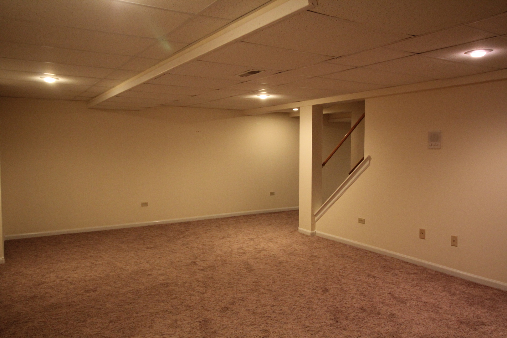 10 Moorings Drive Palos Heights, IL 60463 - Photo 17 of 19 a view of an empty room