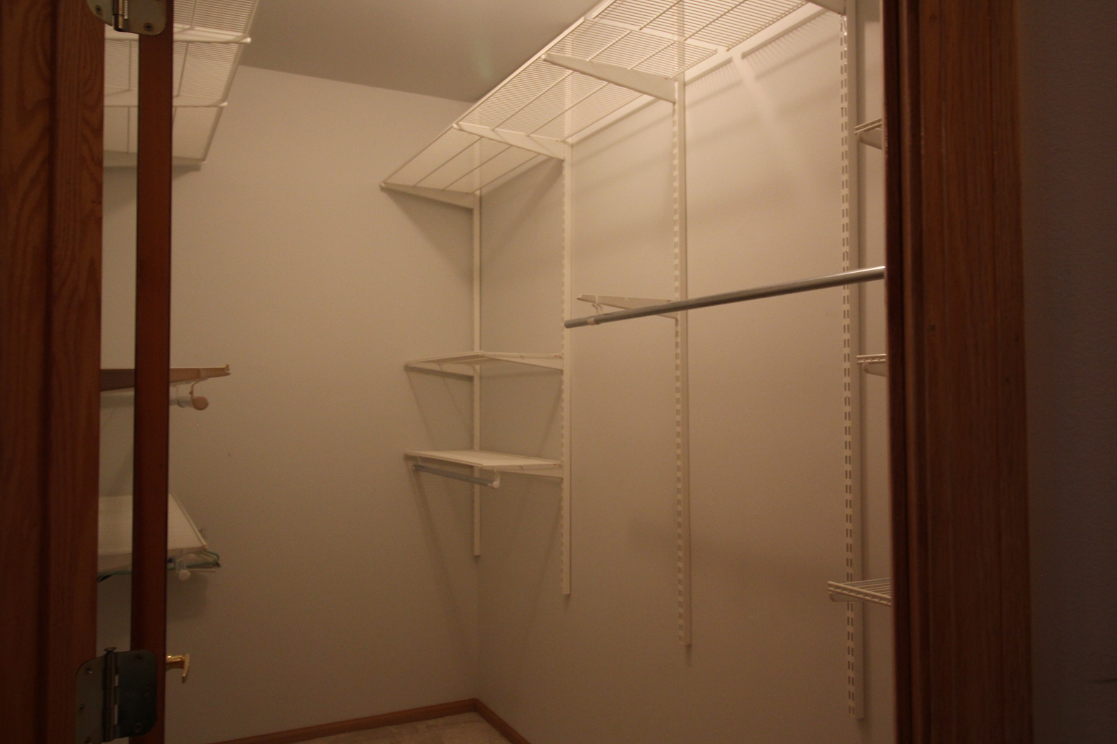 10 Moorings Drive Palos Heights, IL 60463 - Photo 18 of 19 a bathroom with a glass shower door