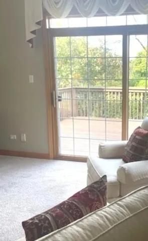 $425,000 | 10 Moorings Drive, Palos Heights, IL 60463