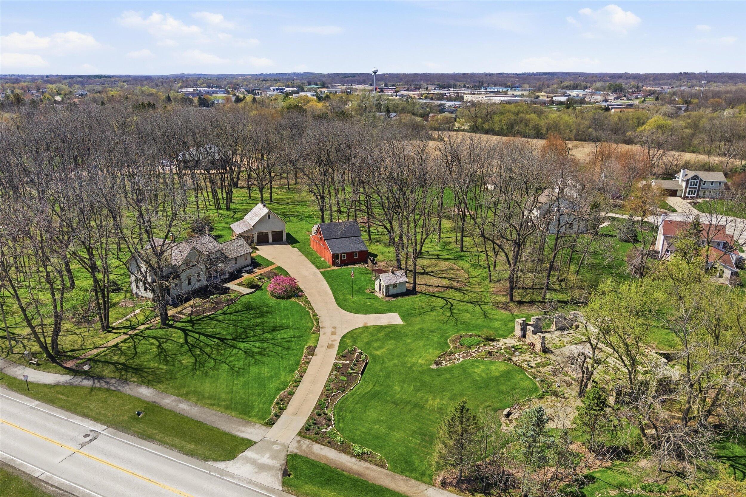 S84W17698 Woods Road Muskego, WI 53150 - Photo 2 of 50 Aerial View