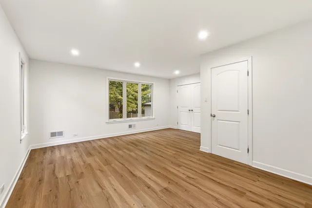 $499,000 | 9748 South Vanderpoel Avenue, Chicago, IL 60643