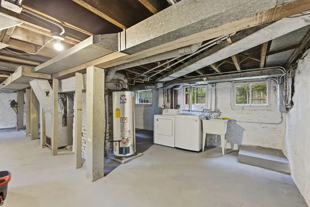 $499,000 | 9748 South Vanderpoel Avenue, Chicago, IL 60643