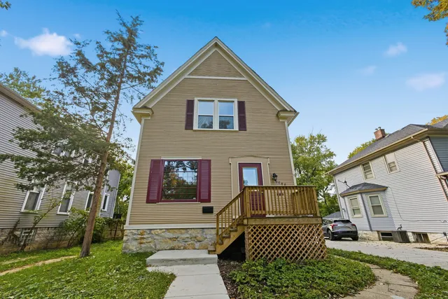 $499,000 | 9748 South Vanderpoel Avenue, Chicago, IL 60643