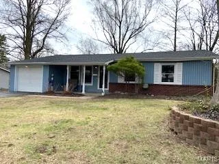 $227,900 | 4832 Bambi Drive, Alton, IL 62002