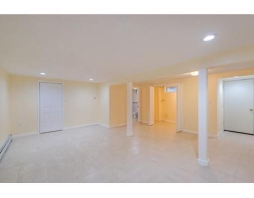 27 Gloria Road Randolph, MA 02368 - Photo 6 of 14 Gallery Image 6