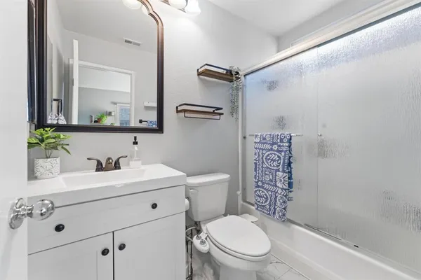 $559,999 | 2373 Kings View Circle, Spring Valley, CA 91977