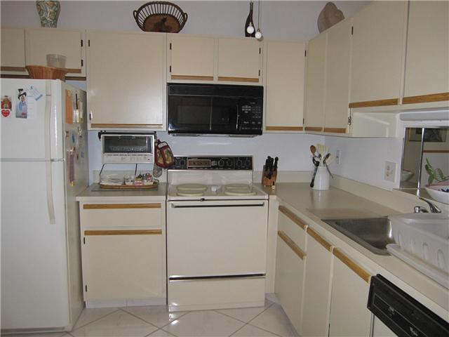 8962 Meadowlark Way Boca Raton, FL 33496 - Photo 4 of 25 Additional Photo