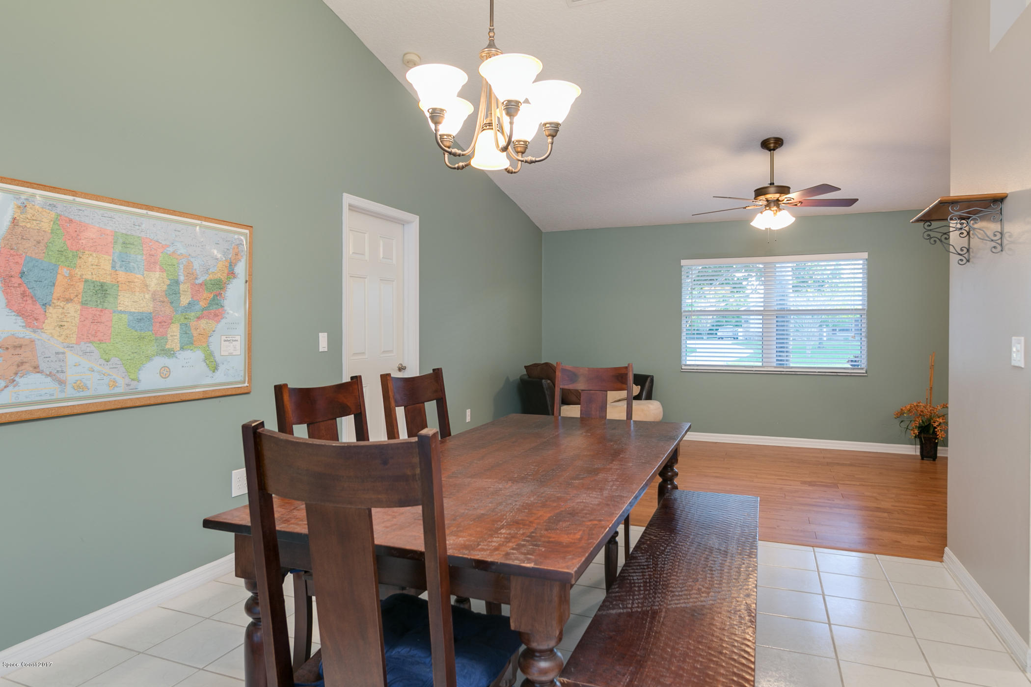 4565 Canard Road Melbourne, FL 32934 - Photo 8 of 38 40 Dining Room