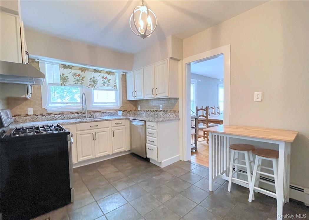 306 Soundview Avenue, Unit RIGHT Mamaroneck, NY 10543 - Photo 16 of 28
