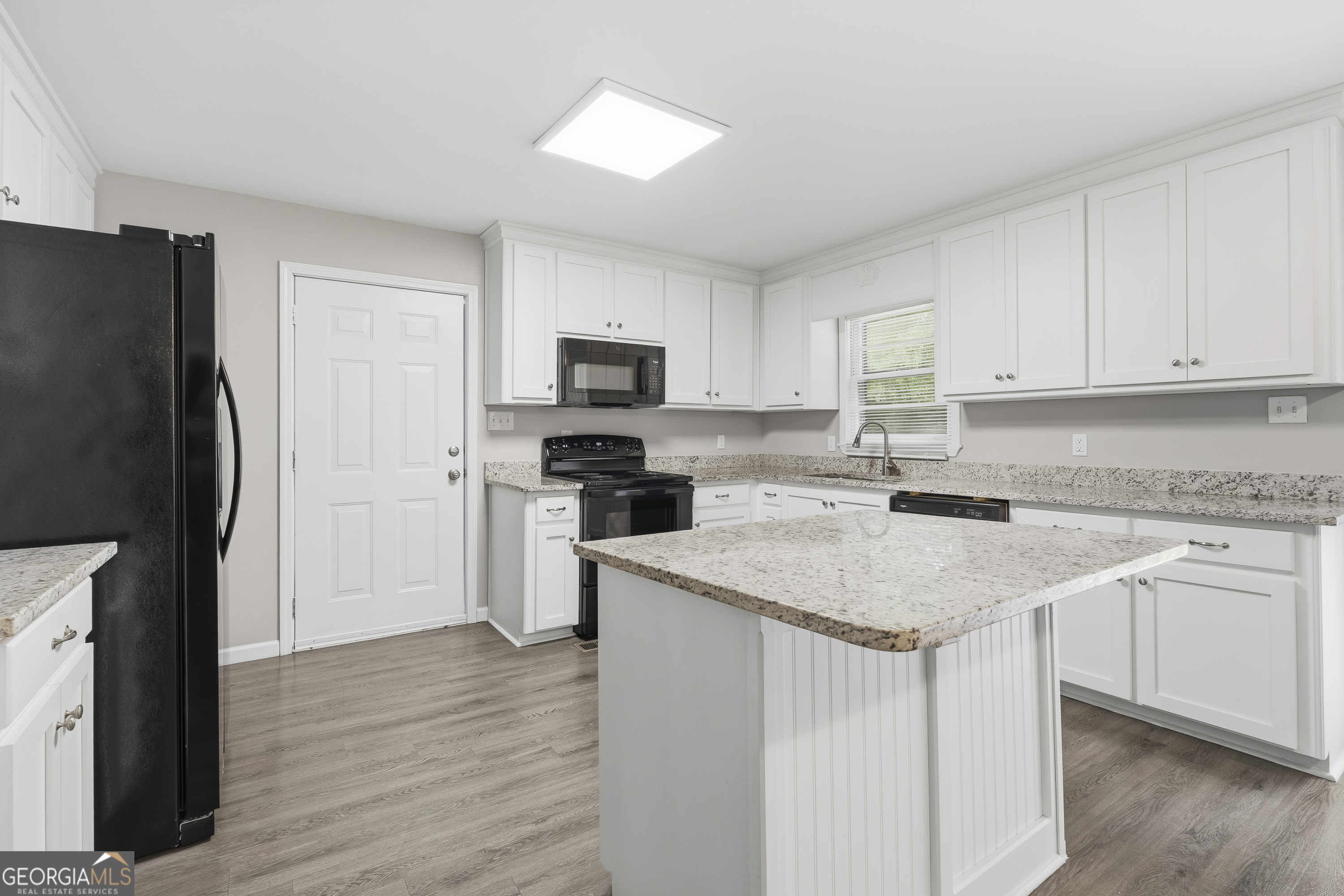 4329 Essex Road Macon, GA 31206 - Photo 15 of 38