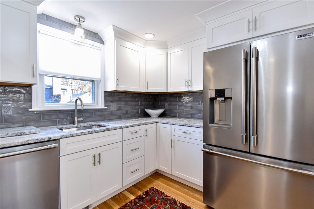 110 Overlook Drive Warwick, RI 02818 - Photo 14 of 45