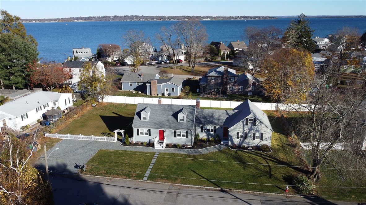 110 Overlook Drive Warwick, RI 02818 - Photo 5 of 45 110 Overlook Drive