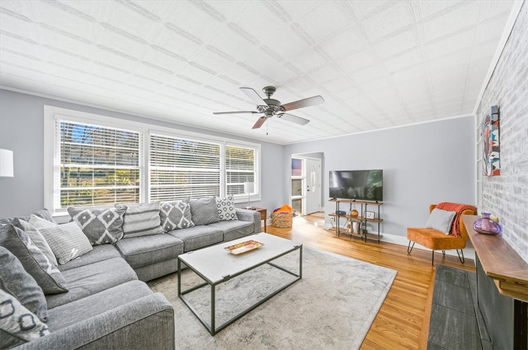 205 Riggs Drive Clemson, SC 29631 - Photo 6 of 31