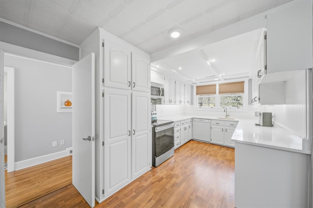 205 Riggs Drive Clemson, SC 29631 - Photo 10 of 31