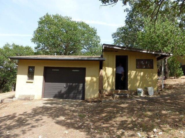 9535 Blackwell Road Central Point, OR 97502 - Photo 20 of 26 Shop building.
