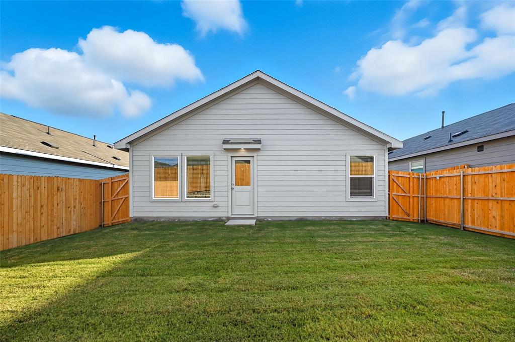 1013 Raintree Road Princeton, TX 75407 - Photo 15 of 17