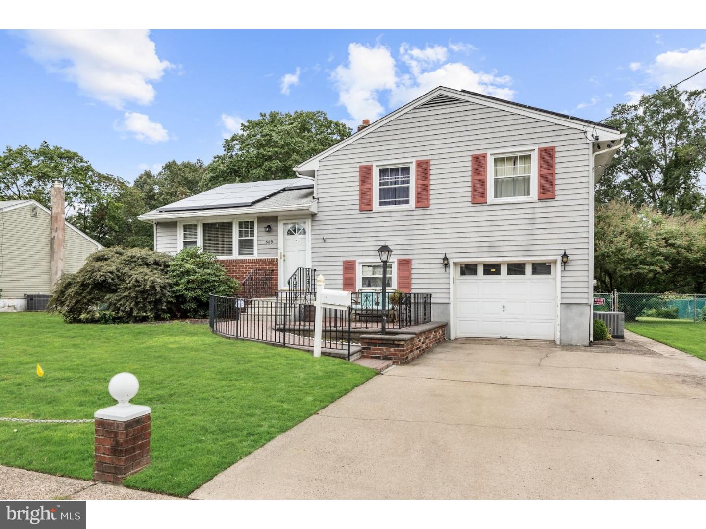 509 8 Street Riverside, NJ 08075 - Photo 1 of 25