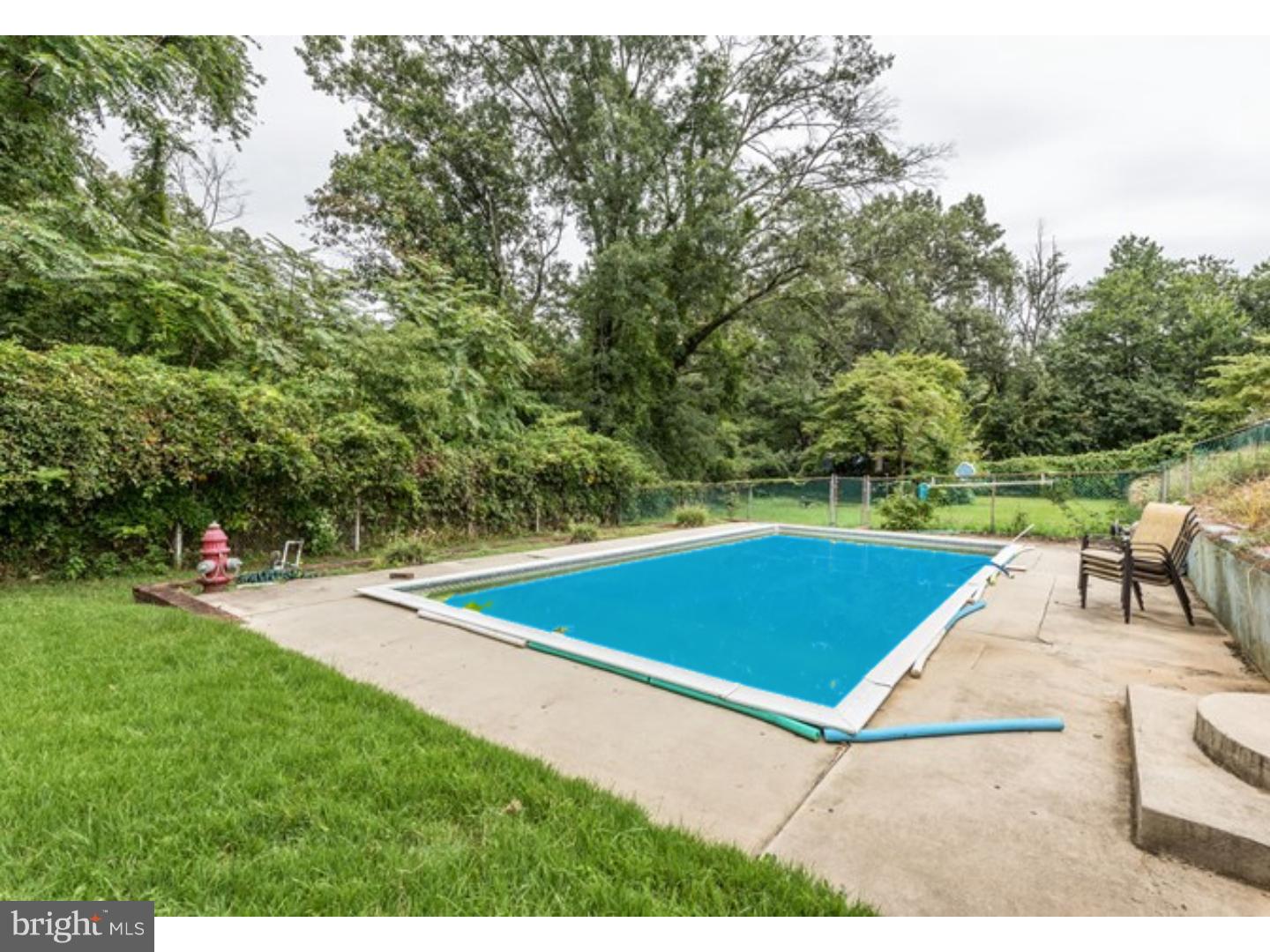 509 8 Street Riverside, NJ 08075 - Photo 25 of 25 Pool