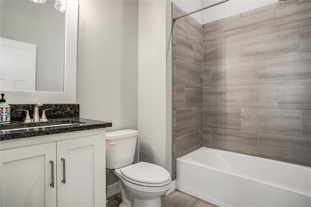 613 Southwest Brummel Road Lee's Summit, MO 64081 - Photo 18 of 29