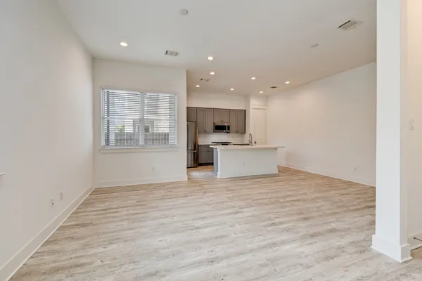 $2,550 | 2623 Judiway Street, Houston, TX 77018