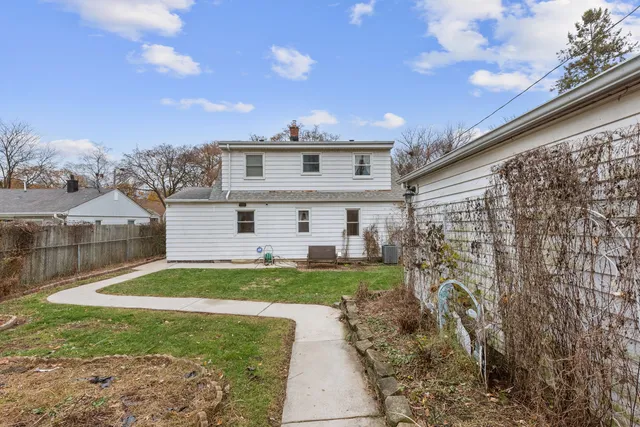 $214,900 | 5721 North 58th Street, Milwaukee, WI 53218