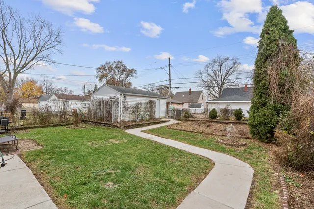 $214,900 | 5721 North 58th Street, Milwaukee, WI 53218