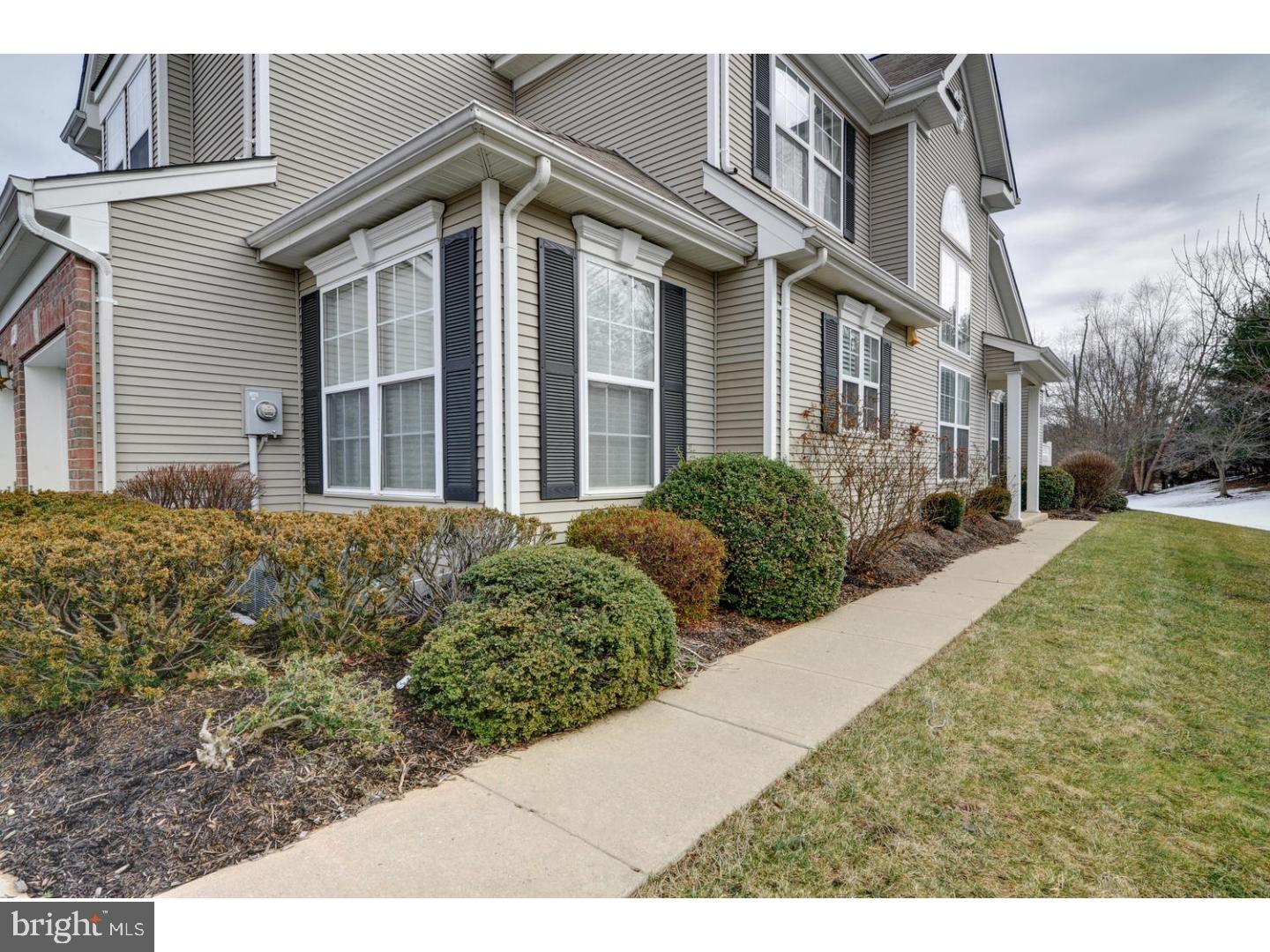 49 York Road Princeton Junction, NJ 08550 - Photo 2 of 25