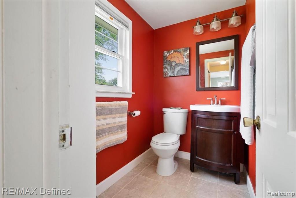 498 Willow Tree Lane Rochester Hills, MI 48306 - Photo 27 of 39