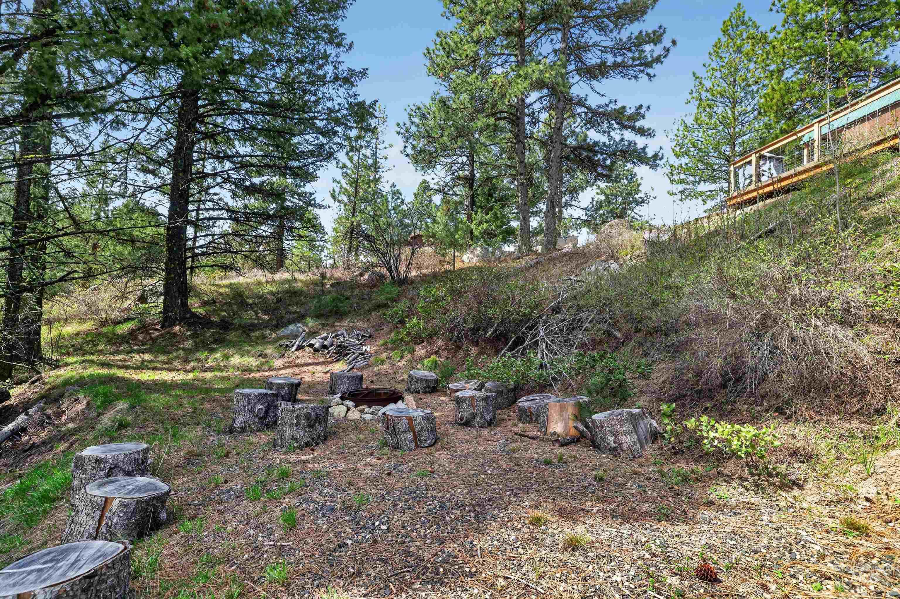 506 Hilltop Road Cascade, ID 83611 - Photo 16 of 36 View of yard