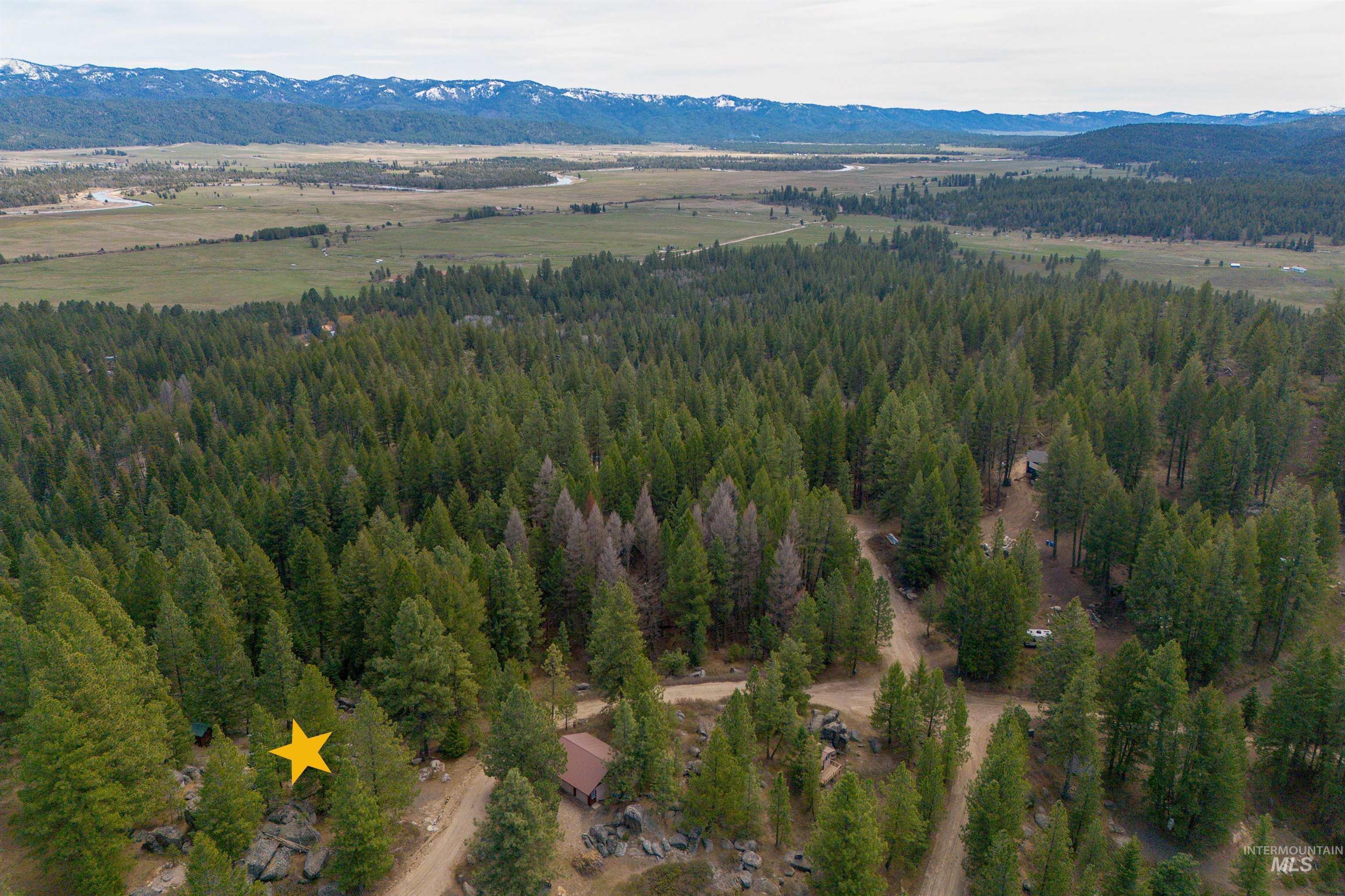 506 Hilltop Road Cascade, ID 83611 - Photo 34 of 36 Bird's eye view of a mountainous background