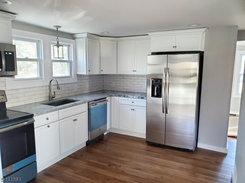 29 Millbrook Road New Vernon, NJ 07976 - Photo 6 of 18