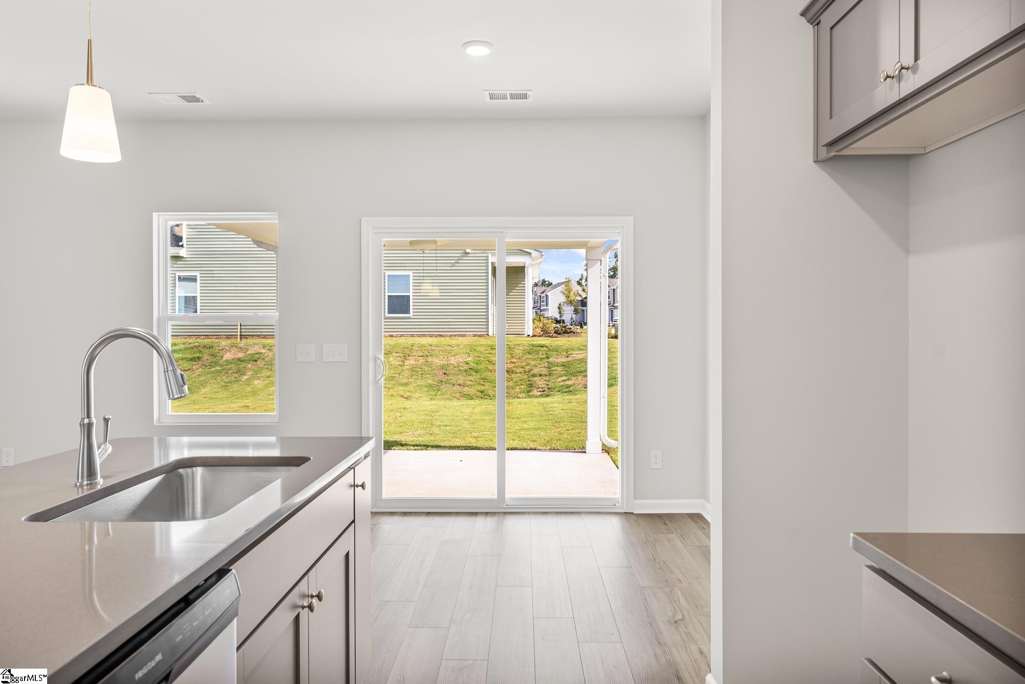 2397 Mill Loop Spartanburg, SC 29301 - Photo 10 of 34