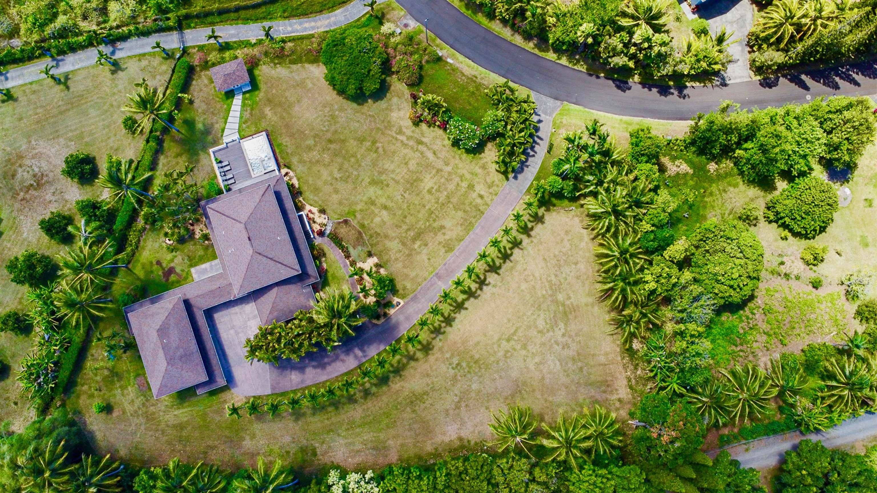 500 North Holokai Place Haiku, HI 96708 - Photo 30 of 30 a view of a garden with plants