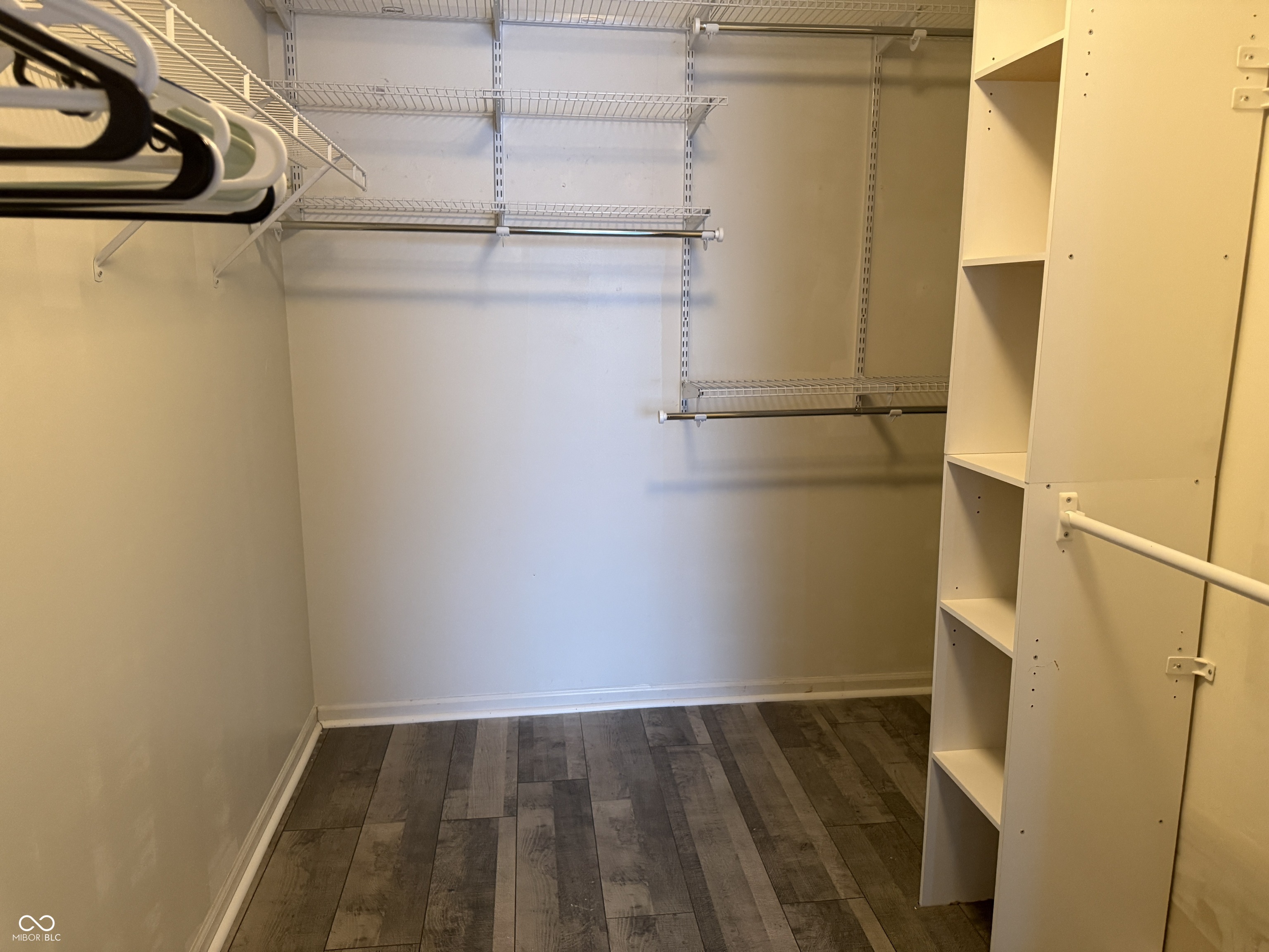 6619 Waterloo Lane Indianapolis, IN 46268 - Photo 13 of 34