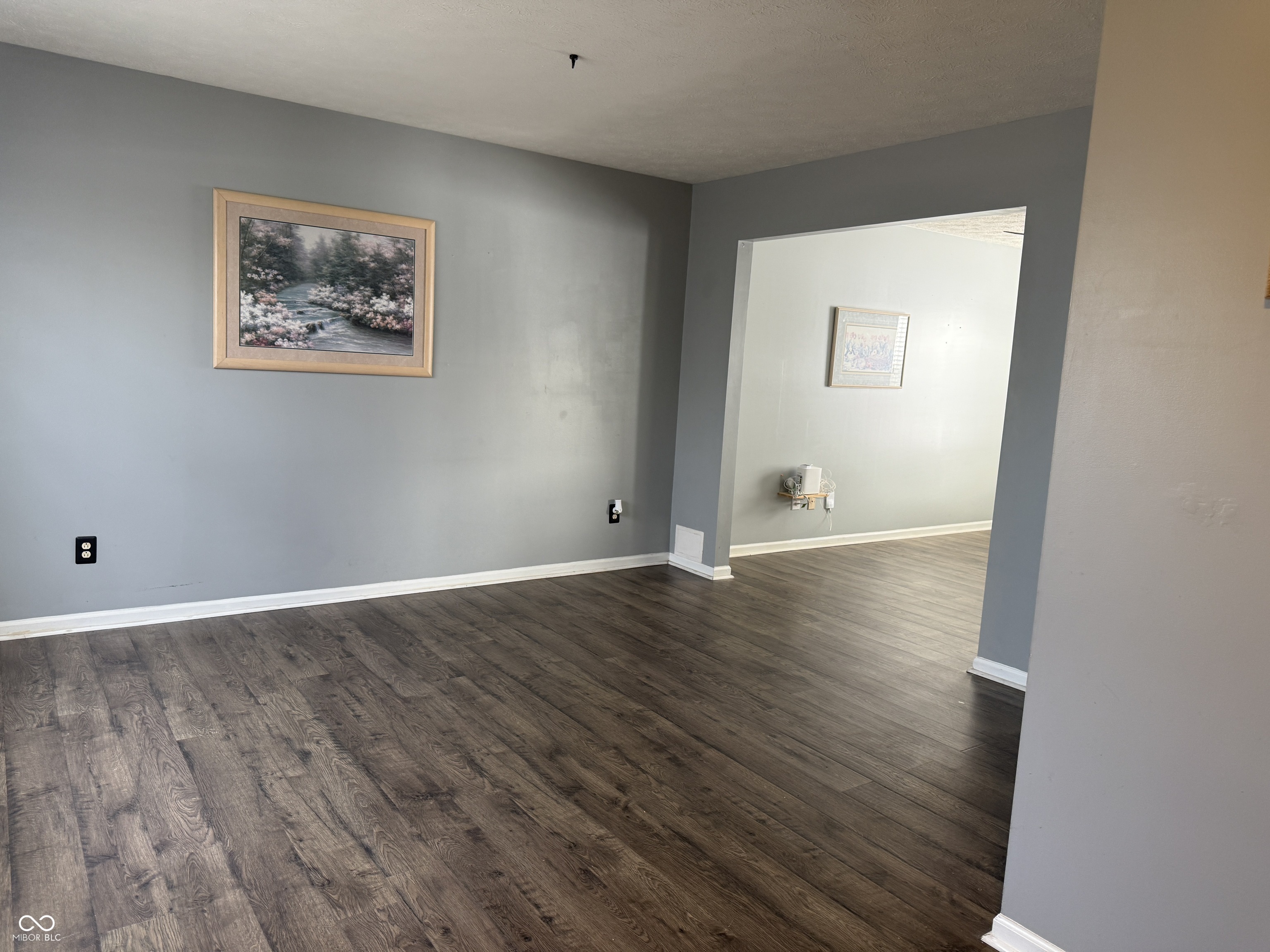 6619 Waterloo Lane Indianapolis, IN 46268 - Photo 21 of 34