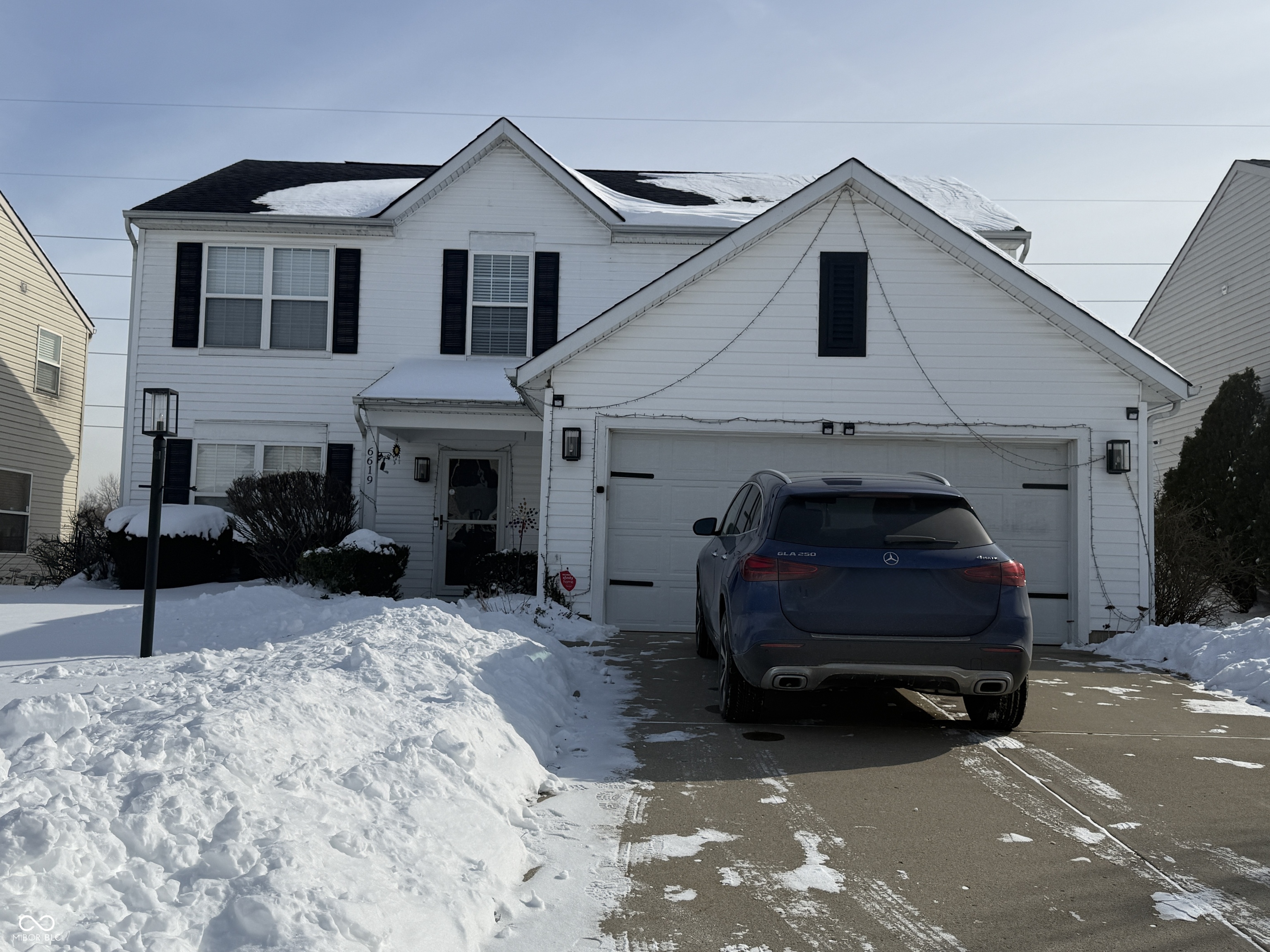 6619 Waterloo Lane Indianapolis, IN 46268 - Photo 4 of 34