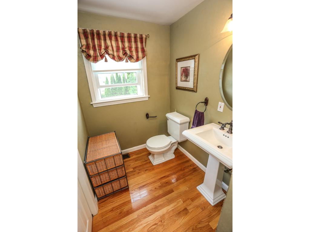 175 Chad Road Manchester, NH 03104 - Photo 16 of 36
