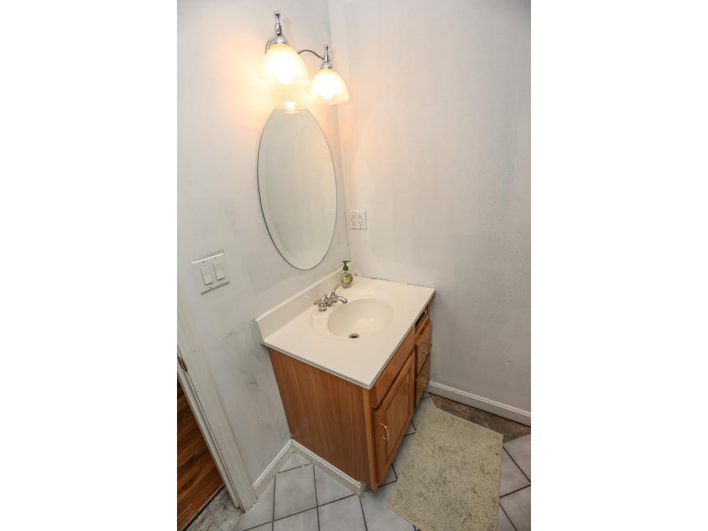 175 Chad Road Manchester, NH 03104 - Photo 27 of 36