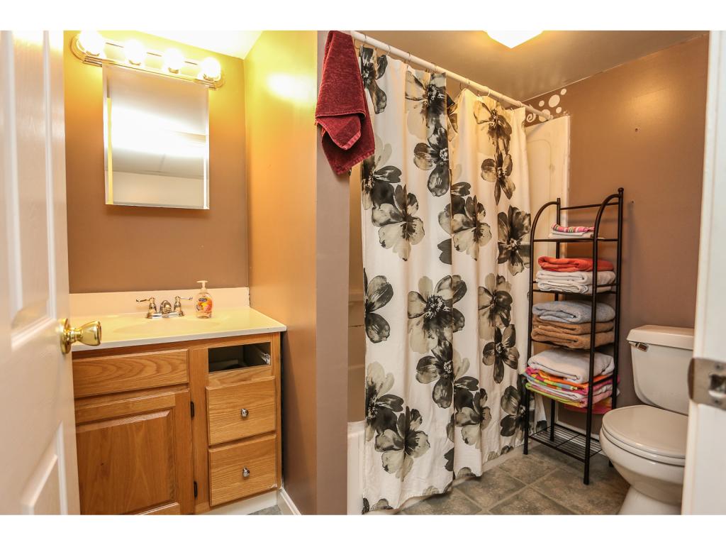 175 Chad Road Manchester, NH 03104 - Photo 30 of 36